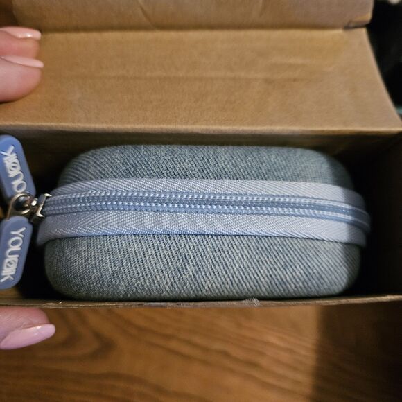 Younik Denim Nintendo Switch Case 15-in-1 | Travel Gaming Bundle for 2017 Switch - Picture 2 of 4